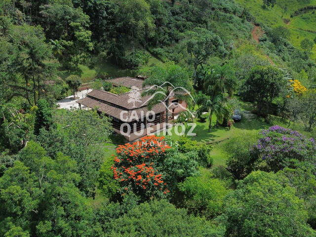 Venda em Santa Bárbara (S.F. Xavier) - São José dos Campos